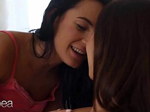 lexi dona czech babe licks to lesbian orgasm with big tits