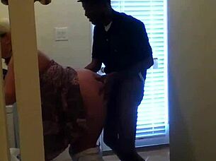 Homemade interracial bathroom sex tape