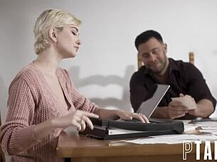 skye blue seduces seth gamble over fiance's cold feet