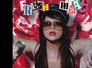 ayesha erotica teases in slutty wig for yummy erotic fun