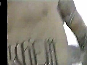 pamela anderson rides tommy lee hard on homemade boat fuck