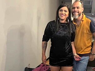 i'm cummin' so hard sharin' with this hairy pussy brunette n' redhead