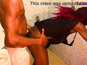 i got fucked hard by hotel customers as cleaner 😩🍆💦