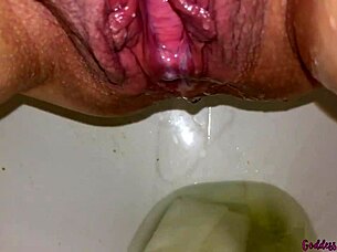 bbw milf creampie pees farts in bathroom compilation