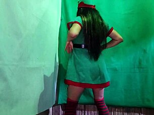 cochina duende navidad hembra caliente espera macho sucio inserte pene vagina latina 🔥🎄😈