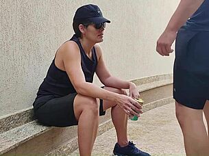 sapatão loses bet and fucks roommate's muscular cock hard