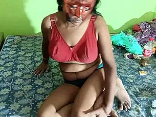 Indian maid fingers squirting pussy and shows nude curves