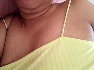 i wake horny fingering wet pussy to squirting orgasms