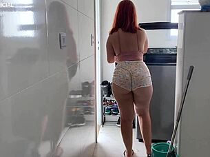 hot latina maid's big ass makes my cock throb voyeur 🔥🍑