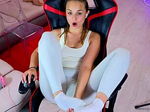 i tease cuck with wet pussy joi squirting play