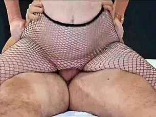 ruivinha safada spreads pussy for lover's hard fuck