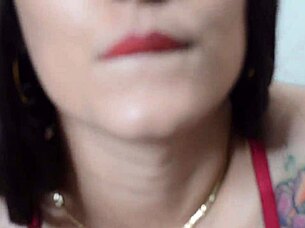 alexapieofficial's rich erotic latina ass dance intrigues