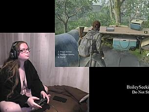 BbW gamer with big tits and ass plays Last of Us nude