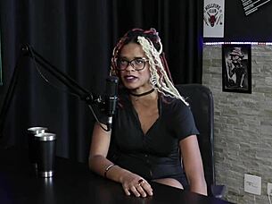 Naomi Campos shares how she started porn with fanfic dp in sheer red lingerie