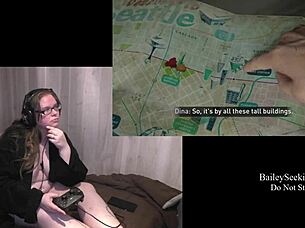 BbW gamer with big tits and ass plays Last of Us nude