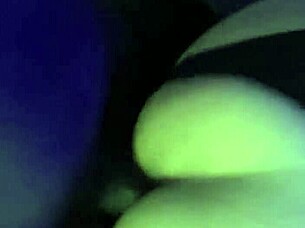 SEXY PHAT BOOTY BITCH IN LINGERIE SMASHED DOGGYSTYLE IN GARAGE!