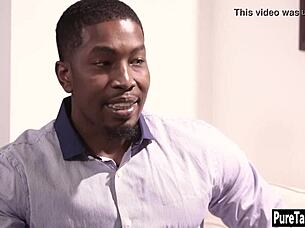 wanna see this sexy blonde teen bounce on that huge bbc?