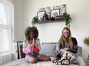 Jenna Foxx's Big Tits and Wet Pussy Licked Wild!