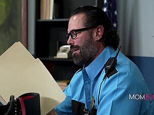 Elana bunnz gi joey learn riding big tits lesson.