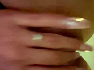 beautiful latina solo masturbates her juicy vagina with dildo