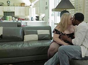 Rome blasts cum on bunny kayla after rough fuck.