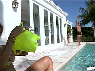 Rich latina milf's bubble butt seduction.