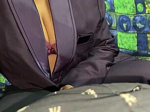 Desi Indian babe squirted on after exotic fingering fuck?