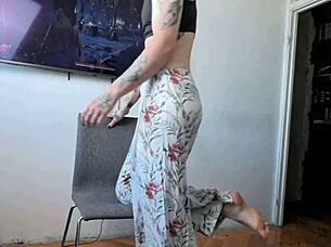 Stop gaming babe 😩 my wet pussy craves your juicy cock harder! 💦