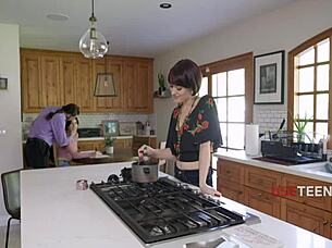 Dilfs free use policy bonds family with milf mommy 3some daddy group fucking 🔥👨‍👩‍👧