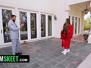 Guy snaps nude graduation pics of two friends