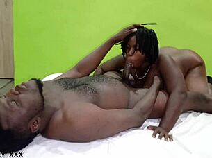 Pinky XXX's sizzling first-time kiss ignites passion