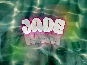 Sexy Girlfriend Sloppily Sucks Boyfriend's Monster Cock Passionately