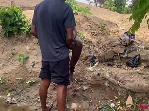 Wanna fuck this babe outdoors by the river yard?