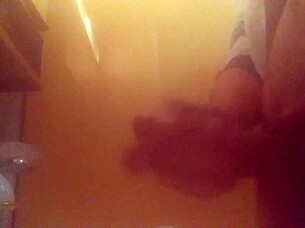 hey i'm jerking off in buenos aires argentina amateur style uhh so good