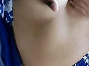 Nri canadian college babe rides bro's cock in steamy car fuck 🚗🍆