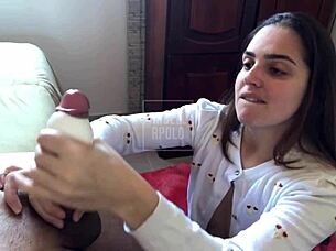 gozei esguichando no peito da amiga da minha namorada gostosa