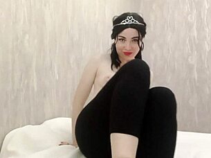 dayla teases shaved pussy with feet and toys play