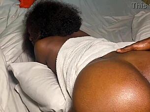 big daddy fingers wet huge pussy lips deep