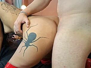 check out this hairy pussy gift from my friend, wanna taste?