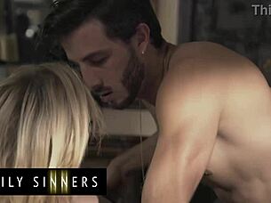 Curvy blonde milf spanked fucked hard 😈🔥