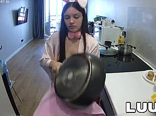 luuv cooks dinner topless on home camera
