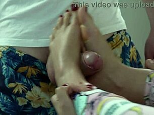 Best oiled footjob ends with cum on beautiful moist feet