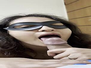 i'm the hot married secretary blowing boss for raise pov