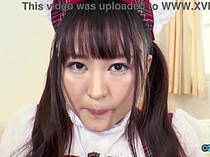 Slut swallows huge jizz load right after deepthroat interview casting