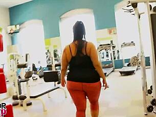 sofia rose gets raw kitchen pounding by rome major 💦🍑