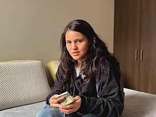 colombian babe pays tourist for scissoring orgasm at home