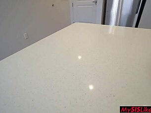 savannah sixx smoking hot pussy tease