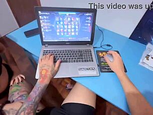 Meu marido é um nerd broxa que broxou no lol, vou corneá-lo pra sempre, né?