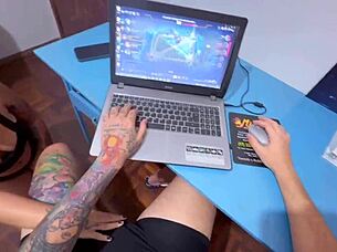 Meu marido é um nerd broxa que broxou no lol, vou corneá-lo pra sempre, né?
