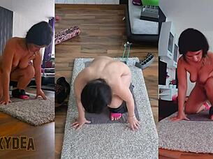 check out this triple cam view of my naked ass shaking workout goddess
